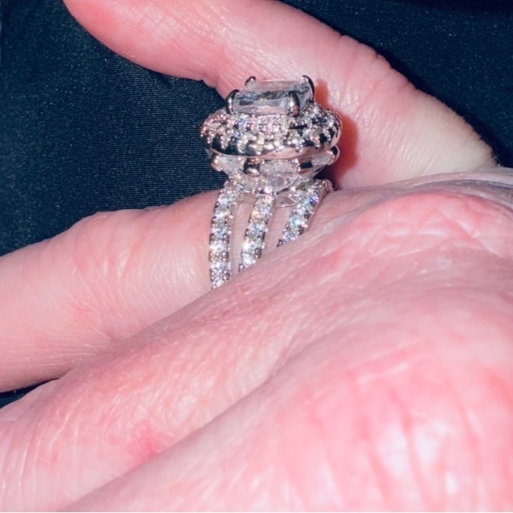 Women's Sterling Silver Halo Zircon Engagement Ring Cushion Cut 3ct center 8 - Picture 5 of 11